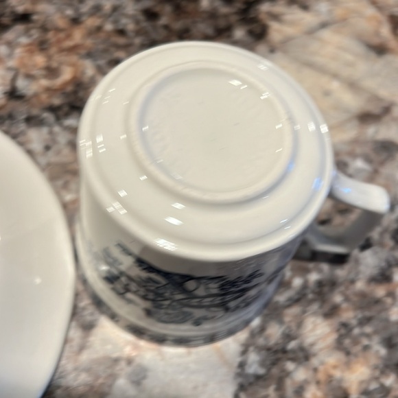 Vintage Coventry Blue Kensington Staffordshire Ironstone Teacup and Saucer - Picture 5 of 5